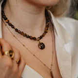 Hanger Tiger Eye Disk