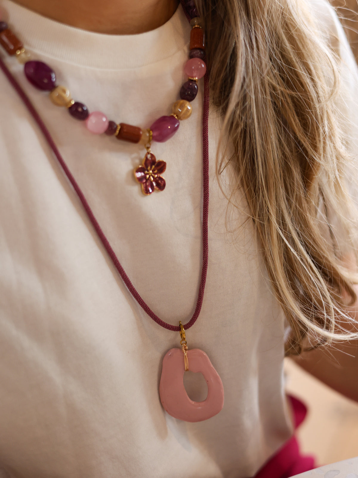 Ketting Cord Mauve Rope op model